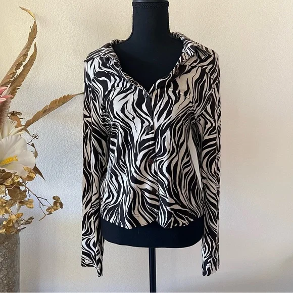 Vikki Vi Zebra Animal Print Collared Button Up Blouse Black & Cream Medium - Picture 1 of 10